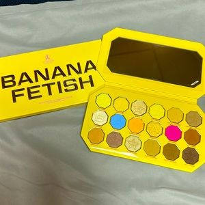 Jeffree Star “Banana Fetish” palette